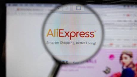 Bruselas acusa a AliExpress de permitir la venta de productos falsos