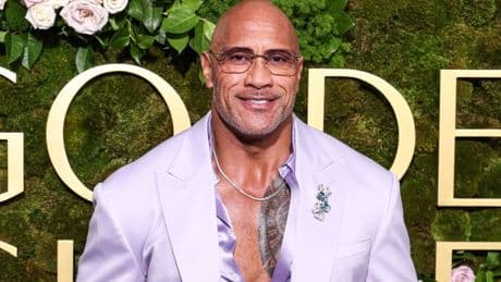 Dwayne Johnson: Muskelprotz wird von Töchtern geschminkt