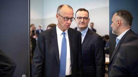 CDU-Kritik an Friedrich Merz: Wenn der Kanzler die Kirche zu oft im Dorf lässt