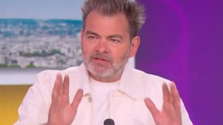 "Qu'il n'y ait pas de gens maltraités": Clovis Cornillac évoque l'importance de bien aborder les scènes intimes