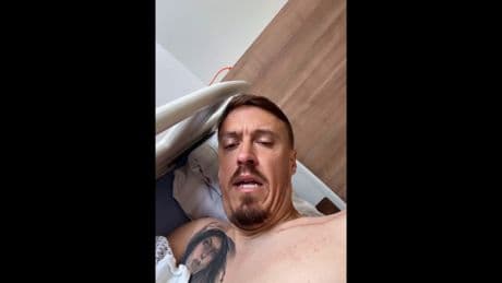 „In meinem Arsch sitzt ein ...!“ - Kruse mit Intim-Einblick nach Po-Op