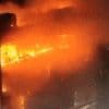 Beelden tonen metershoge vlammen: zeker 50 doden en gewonden bij brand in winkelcentrum in Irak