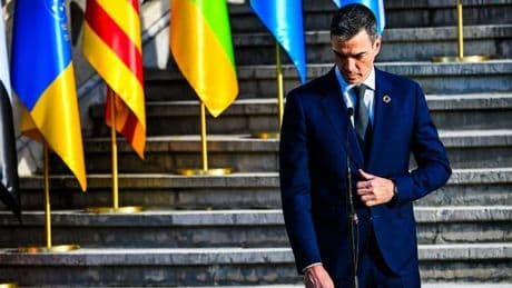 Sánchez propone a las comunidades un pacto para triplicar la inversión en vivienda