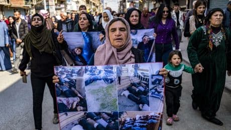 En Syrie, une enquête confirme l’identité des 1 426 personnes tuées en mars pendant les massacres dans la région alaouite