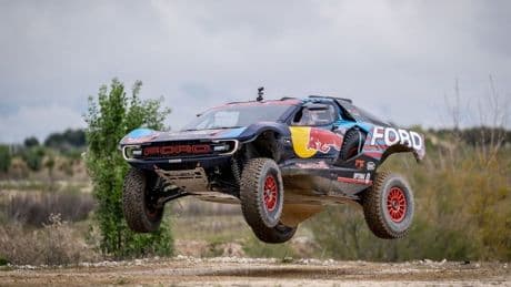 Carlos Sainz, Ford y Red Bull recrean el trazado completo del futuro circuito MadRing
