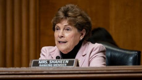 Scoop: Senate Dems launching last-ditch bid to block Trump tariffs