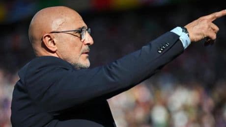 Manolo Lama enciende el 'Partidazo de la COPE' por defender a Luis de la Fuente: "Después de ganarlo todo"
