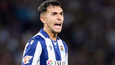 Martin Zubimendi admits debunking Arsenal claim as he issues update on future