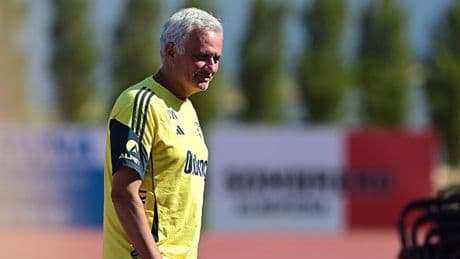 TRANSFER HABERİ: Fenerbahçe'de 6 ayrılık birden! İşte Mourinho'nun 'Satılsın' raporu verdiği isimler