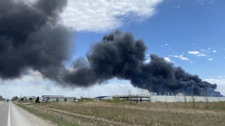 Winnipeg fire crews fighting massive wildland fire in Transcona