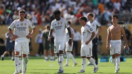 Xabi Alonso: “Duele, tenemos que ser autocríticos, pero hay margen de mejora”
