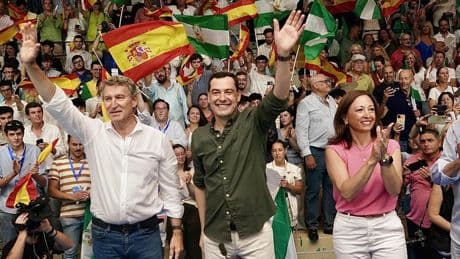 Los 10 compromisos que Feijóo ha lanzado para evitar que la "degeneración" del Gobierno de Sánchez "vuelva a ocurrir"