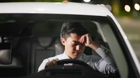 Drivers warned common headlight habit could land them £1,000 fine