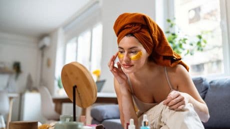 El aviso de la experta en 'skincare' Aina Salom para retomar la rutina cosmética en septiembre: "Tu piel no necesita más productos"