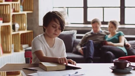 Erfolgreicher Student: Diese 3 Dinge verdankt er der Erziehung seiner Eltern