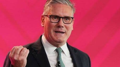 Keir Starmer slams Nigel Farage's 'scaremongering' as he makes pledge to British families