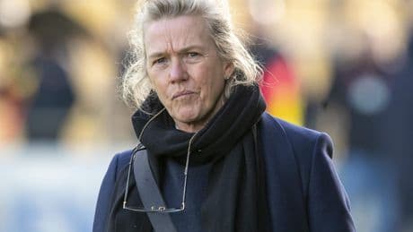 Vijf vragen over de Tour de France aan AZ-clubarts Ingrid Paul: ’Terecht dat Mathieu van der Poel is afgestapt’