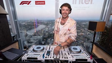London's Walkie Talkie building transformed with stunning F1 projection