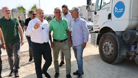 Yüreğir Belediye Başkanı Demirçalı, devam eden asfalt çalışmalarını inceledi
