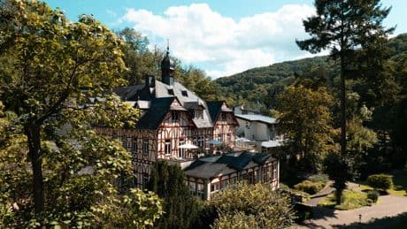 Selbstversuch: Wie ich im Ayurveda-Retreat erst in die Krise stürzte – und dann Gefallen an der Stille fand