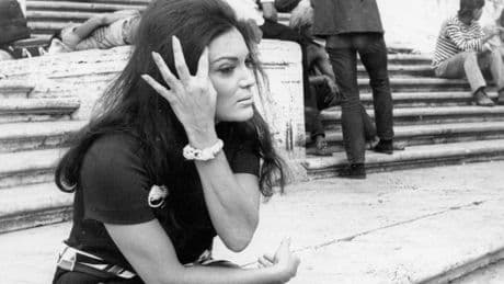 Cuando Connie Francis quiso suicidarse tras ser violada a punta de navaja