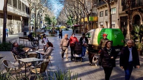 Un estudio de dos profesores de la UB cuestiona el modelo de la supermanzana de Barcelona