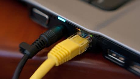 Droht das DSL-Aus? Deutschland will auf Glasfaser umsteigen