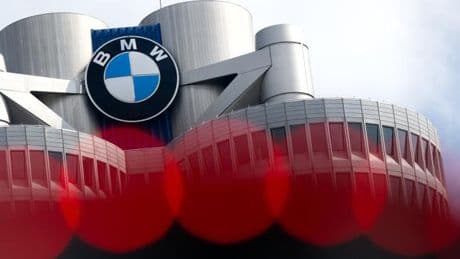 Gewinn bei BMW bricht massiv ein