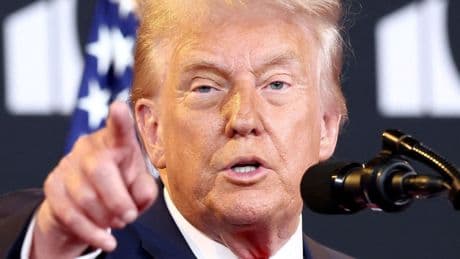 Trump, non voglio che la Cina distrugga industria delle auto Usa