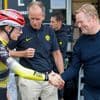 Ronald Koeman vol ongeloof over trainingsritje Visma: ‘Zo’n mafkees kan je hele Tour verpesten’