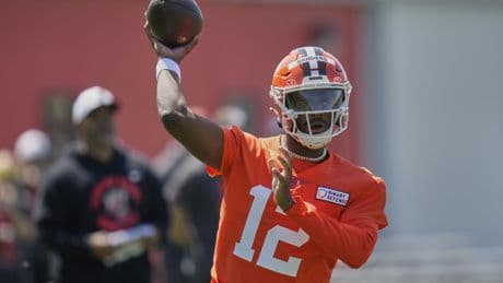 Shedeur Sanders signs rookie contract with Browns