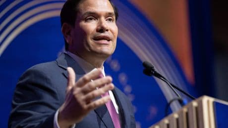 Rubio: ’VS waren niet betrokken bij aanval op Iran, maar we waarschuwen voor Iraanse vergelding’