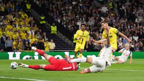 Un grave error de Luiz Júnior condena al Villarreal contra el Tottenham en Londres (1-0)