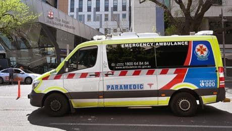 «Une épreuve incroyable» : une jeune femme retrouvée vivante après avoir erré 12 jours dans la brousse australienne