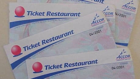 Buoni pasto, soglia esentasse a 10 euro: per i lavoratori 500 euro in più in busta paga. Cosa cambia