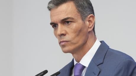 Un PSOE consumido por la corrupción da alas a Vox