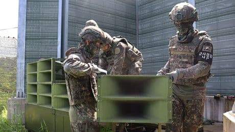 Annäherungsversuch an Nordkorea - Südkorea montiert Lautsprecher an Grenze ab