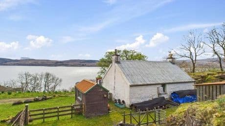 Cottage on remote island with no neighbours hits market for £195,000