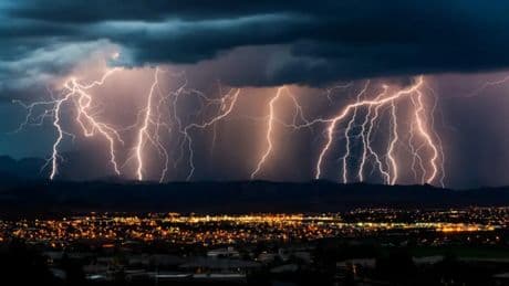 El trueno a las 3:30h de la noche que despertó a medio Madrid: &quot;Pensaba que habían tirado una bomba&quot;