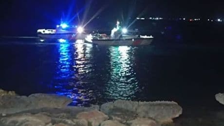 3 kişi gece denize girdi! 1'i boğuldu, 2'si aranıyor