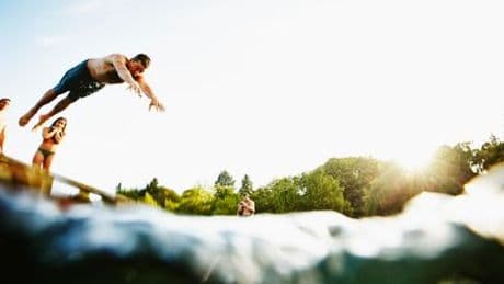 Sommerferien: Günstiger reisen – aber wie?