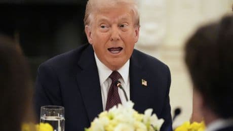 Supremo de EEUU acepta revisar por la vía rápida la legalidad de los aranceles de Trump