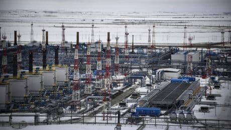 Comment l’Europe compte se sevrer totalement du gaz russe d’ici à 2027