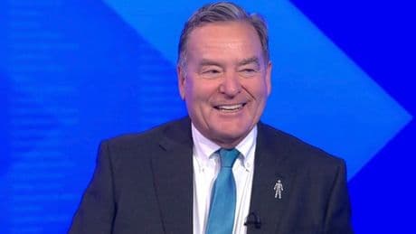 Jeff Stelling couldn't resist taking Rangers parting shot with Celtic comment on Sky Sports