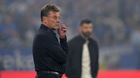 Fußball-Kolumne „Hängende Spitze“: Es wird Zeit für die Goldene Pfeife