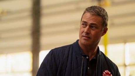 Uno de los bomberos despedidos de 'Chicago Fire' vuelve “por un tiempo limitado”