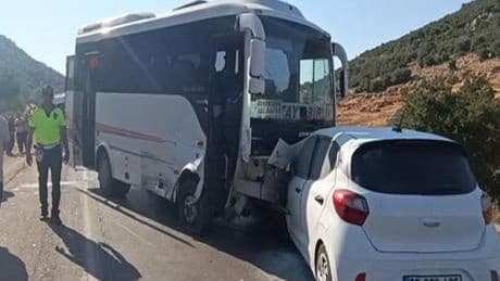 Gaziantep'te feci kaza! Zincirleme kazada 1 kişi hayatını kaybetti 3 yaralı
