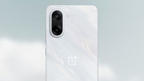 El nuevo OnePlus Nord CE 5 llega con una interesante promesa: que se actualizará como si fuera un móvil de gama alta