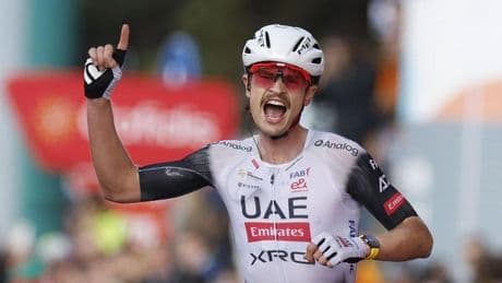 Jay Vine y Torstein Traeen escapan del fatalismo y triunfan en la sexta etapa de La Vuelta