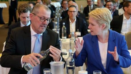 "Realitätssinn und Vorrang": Arbeitgeber fordern Entlastung für die Wirtschaft